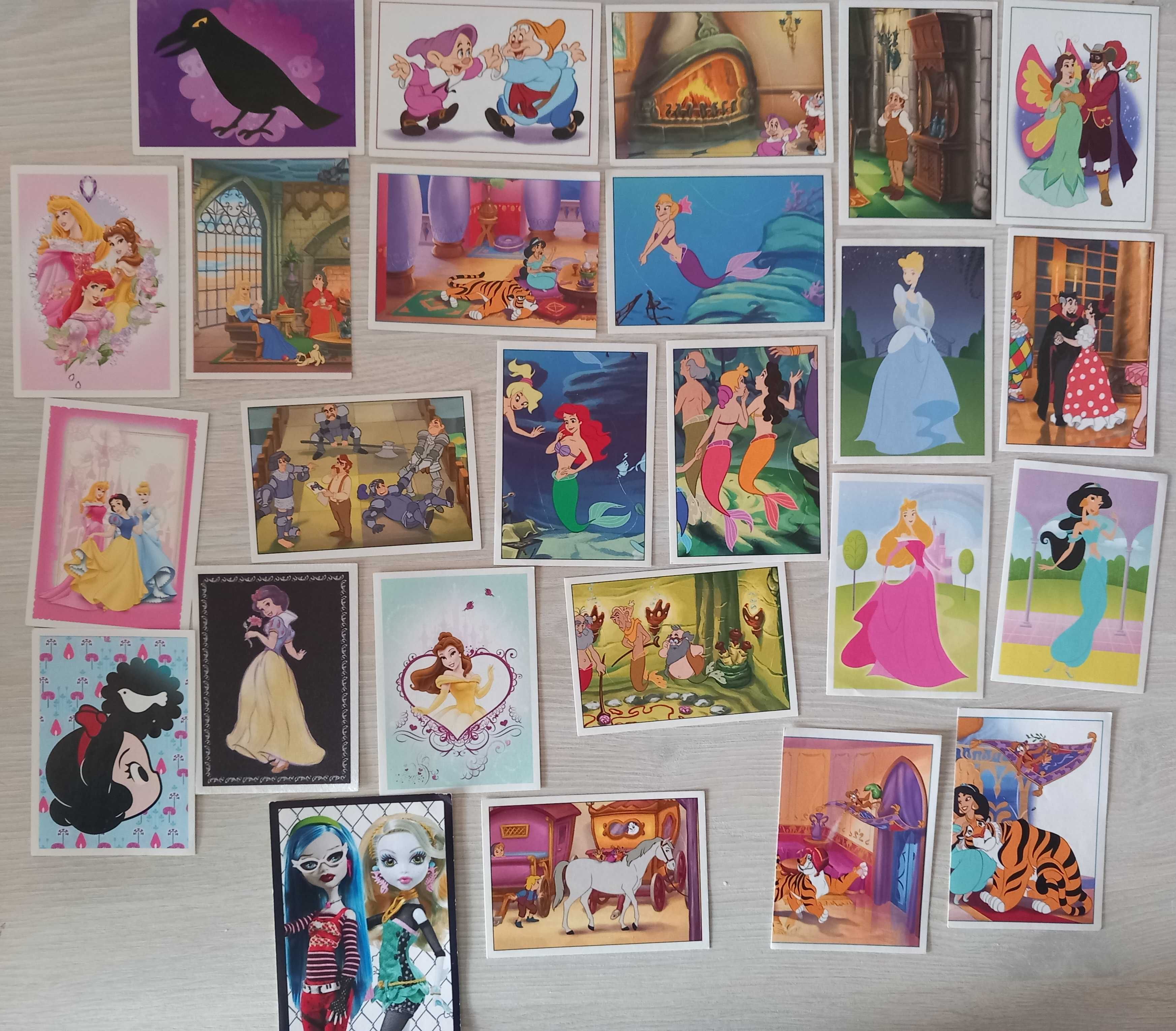 Cromos Hello Kitty, Disney, Monster High e cartas Lidl