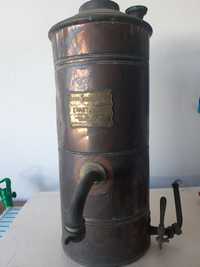 Antiga Caldeira "Geyser" de 1910 Ewart & Son com 65 cm de altura e 26