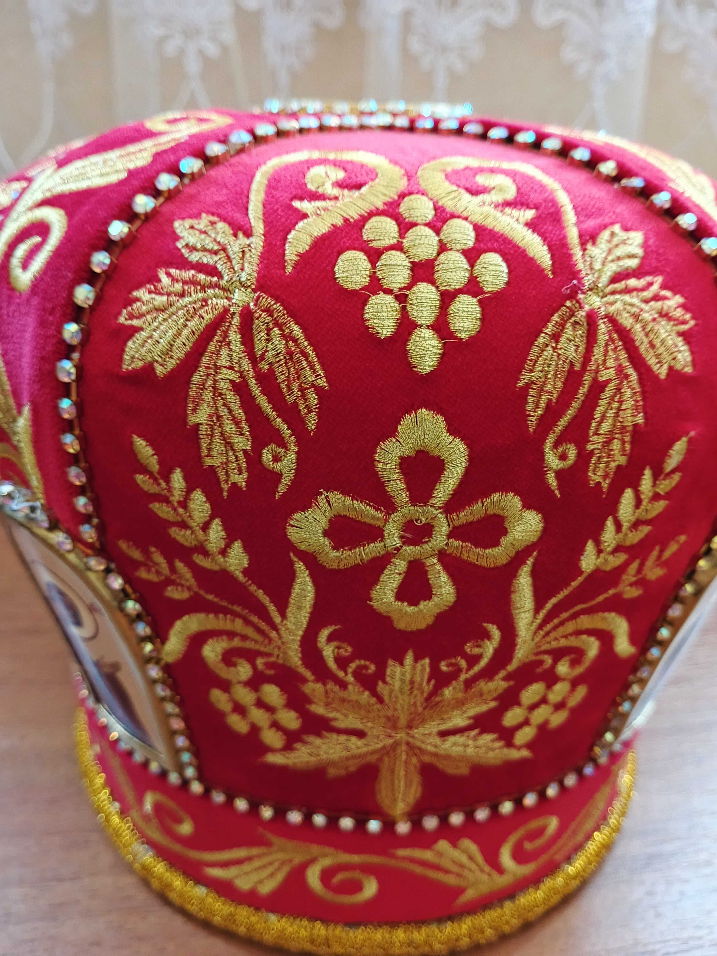 Митра для священика