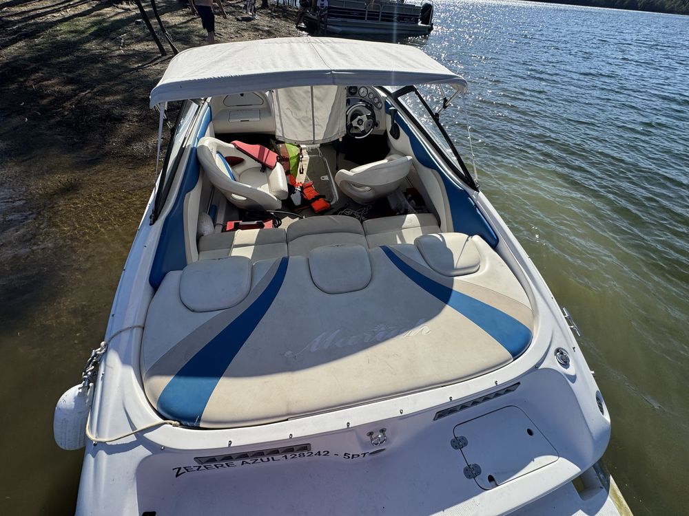 Barco Mariah sx19