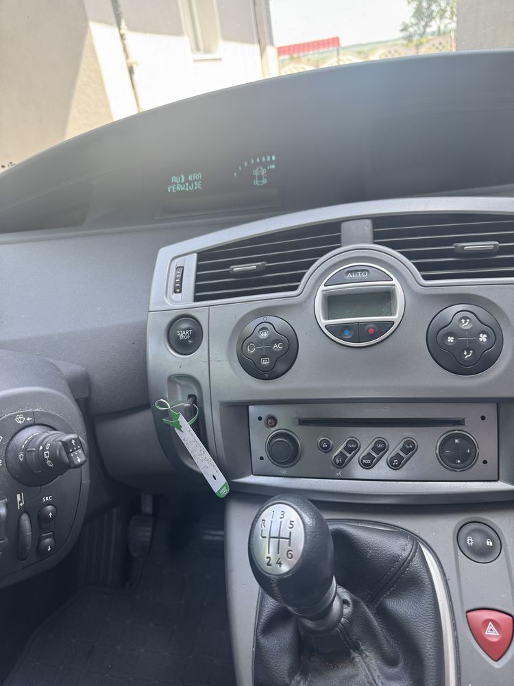 Renault scenik. 1.6 бензин