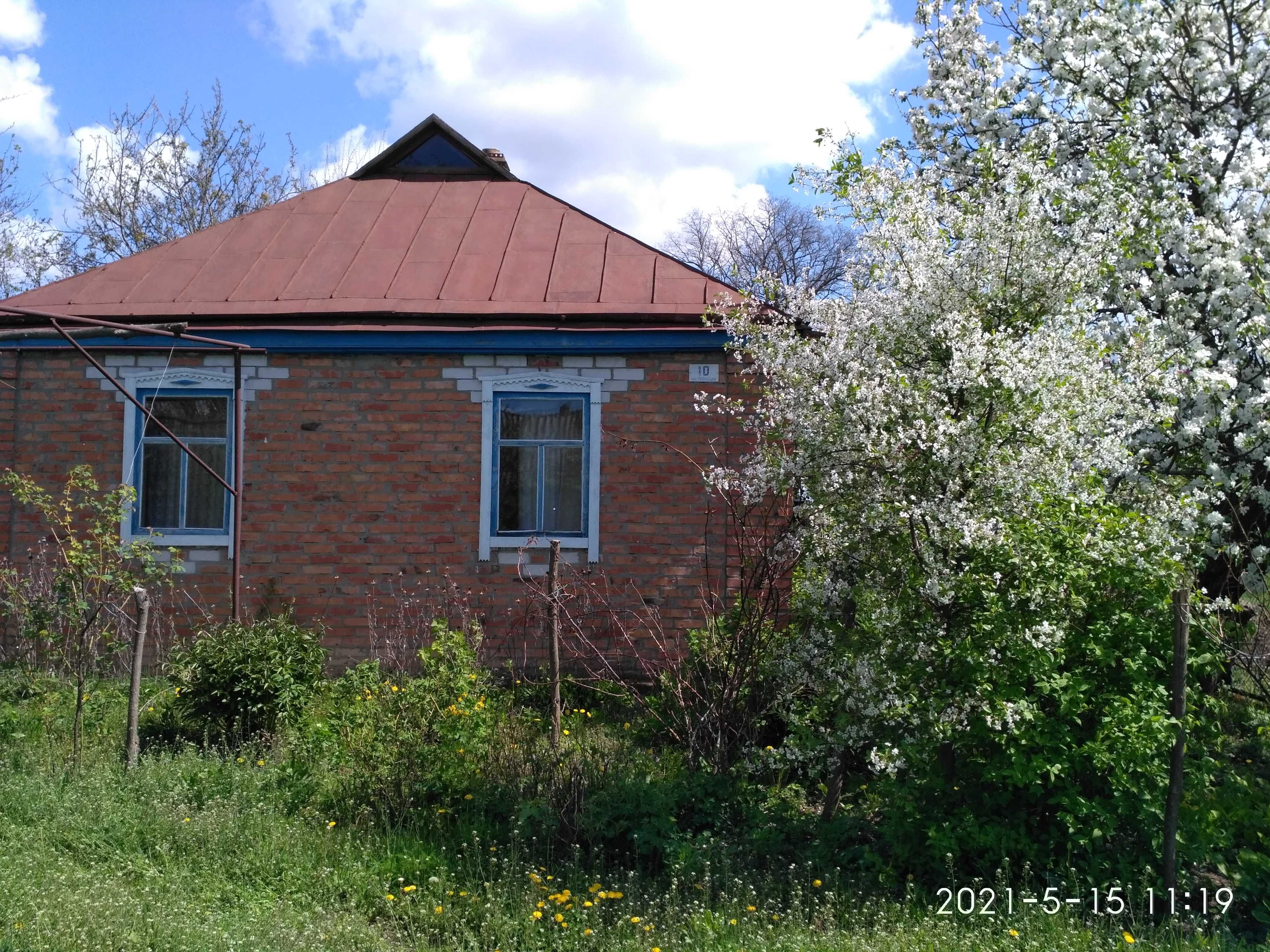 Продаю будинок з ділянкою у Полтавській області