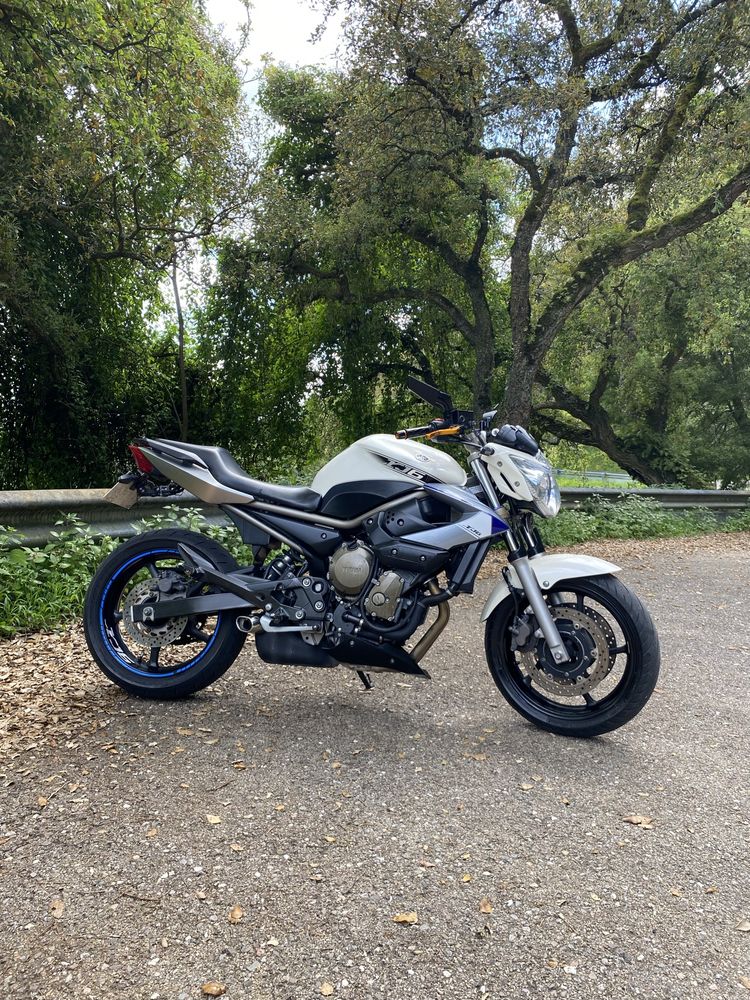 Yamaha XJ6 Naked 2013 | 29000 km | Manutenção em Dia