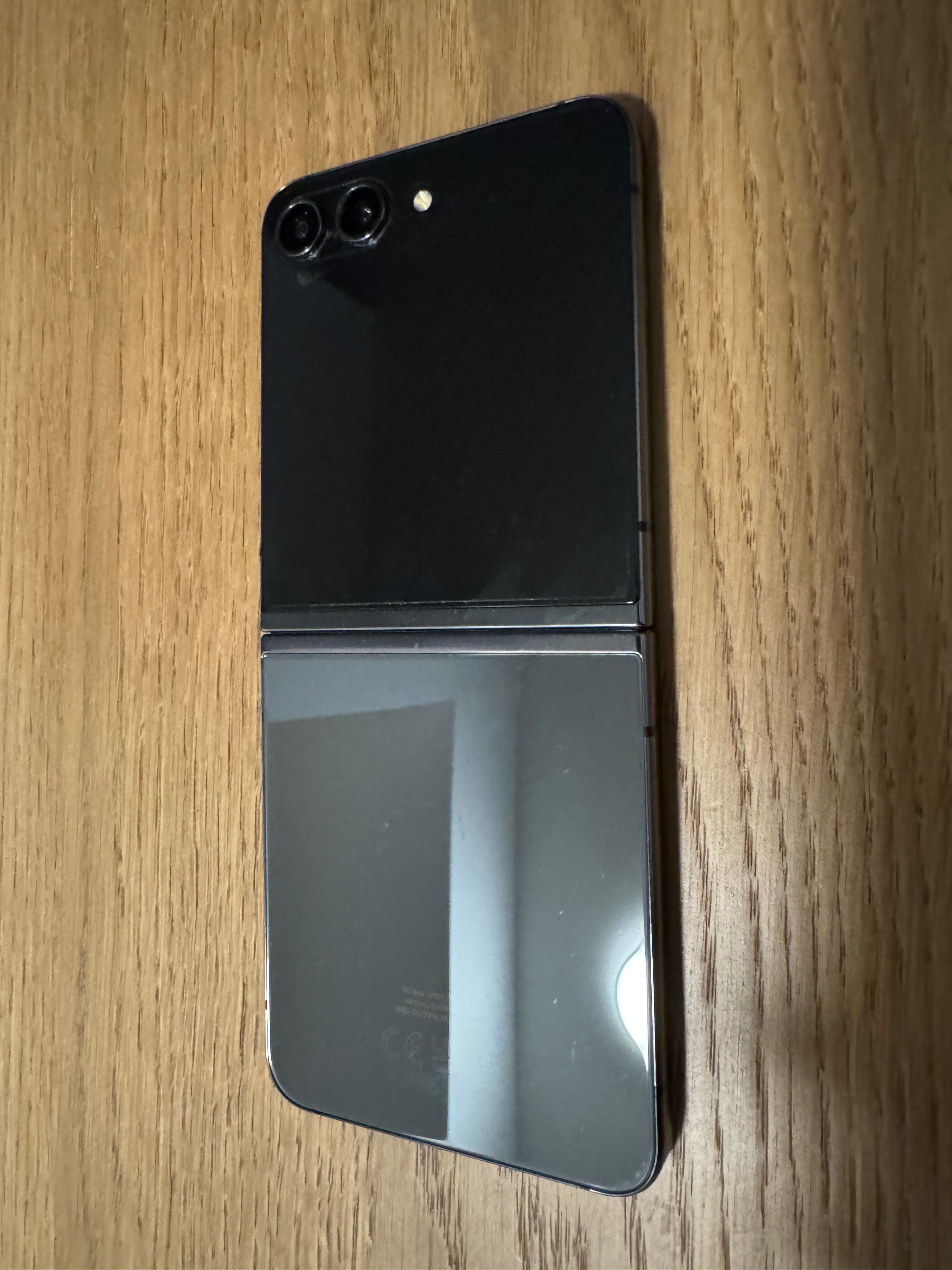 Samsung Z Flip 5 8/512gb