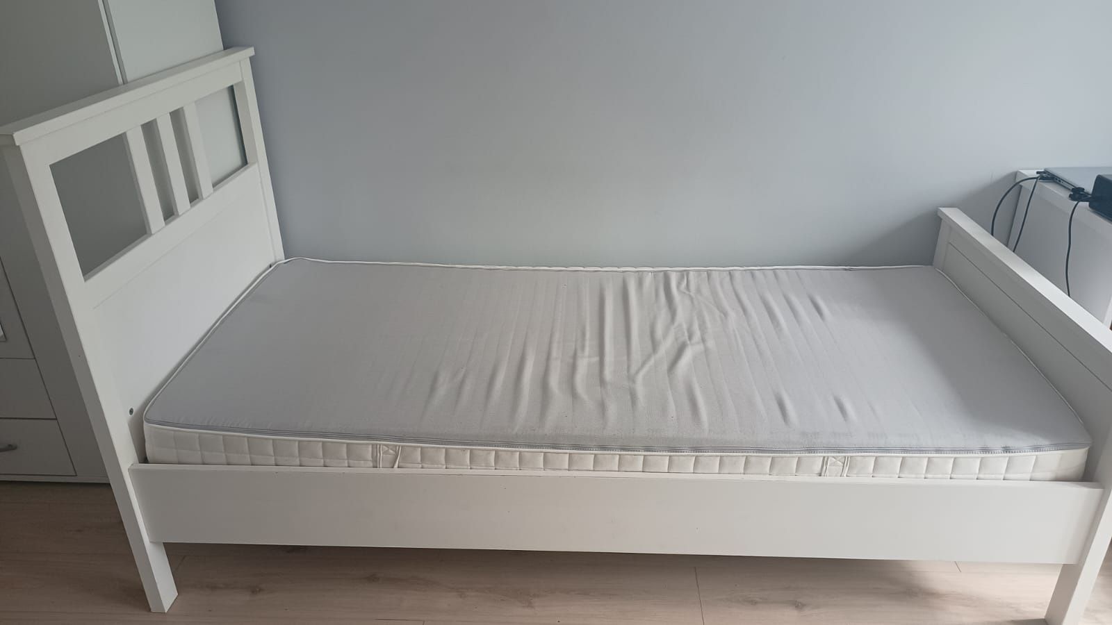 Łóżko IKEA białe