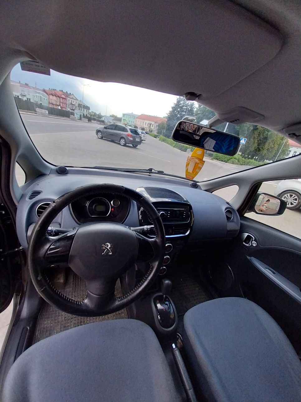 Peugeot Ion 2014