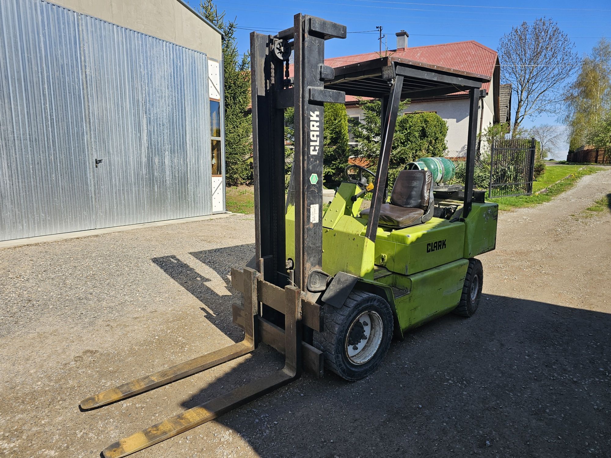 Wózek widłowy Clark 3.5T