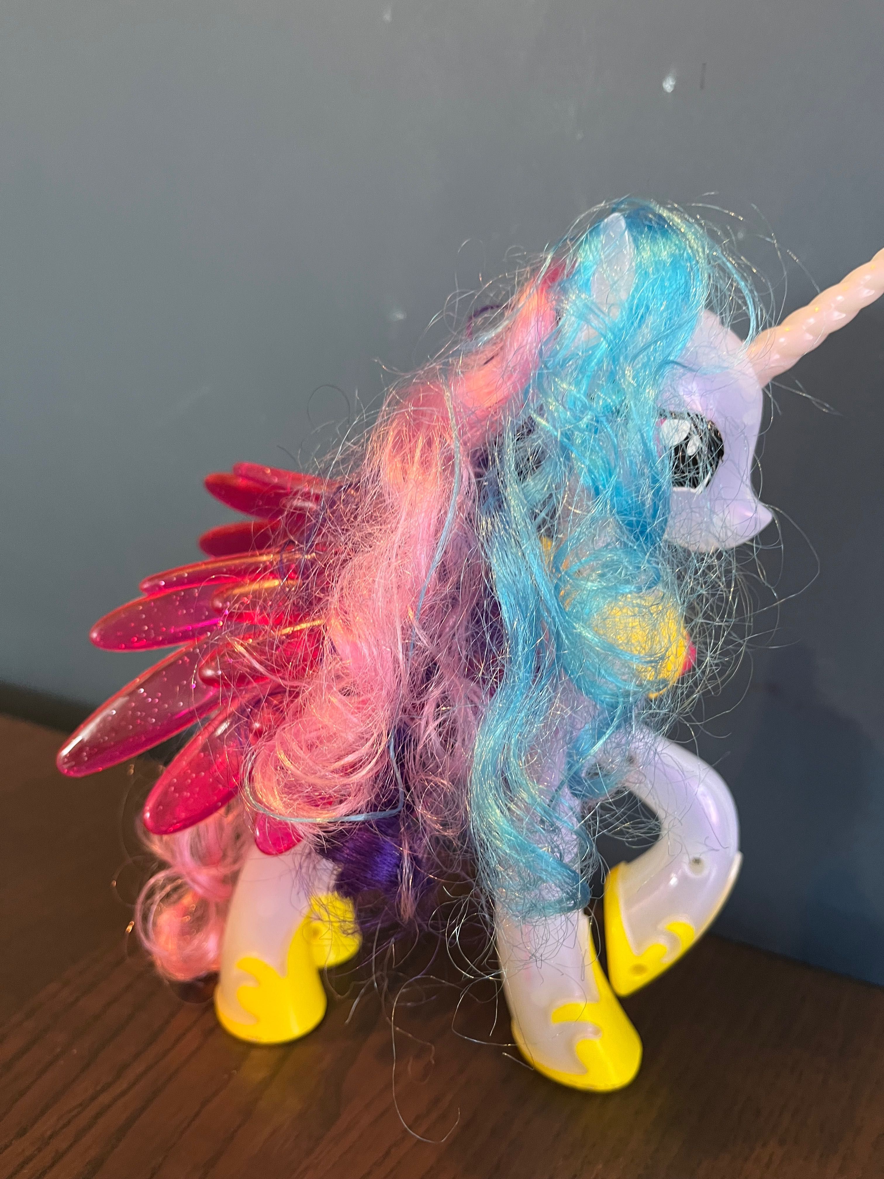 My Little Pony KSIĘŻNICZKA Hasbro 20cm