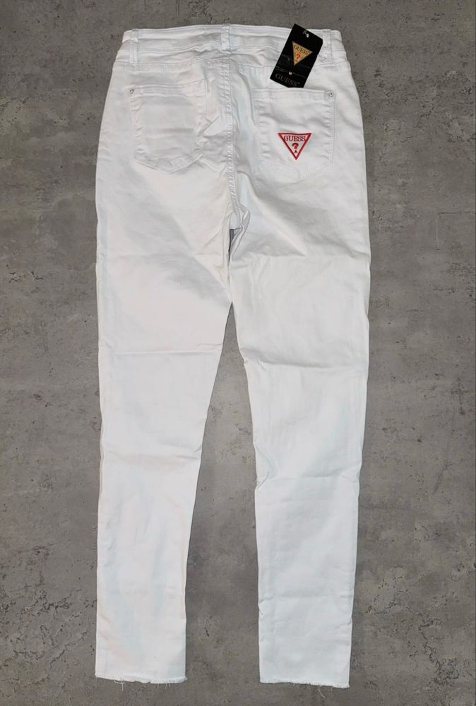 białe jeansy skinny dzinsy wyszywane logo nowe!!