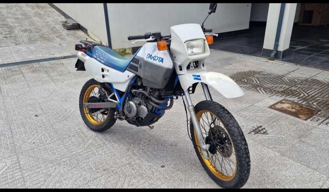 Moto coleçao muito rara