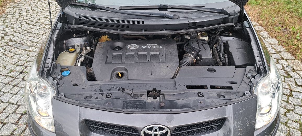 Toyota Auris 1.6 vvt-i benzyna 123km 2007rok 167 tys.km# klima#pdc#alu