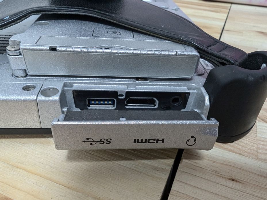 Захищені планшети  Panasonic ToughPad FZ-G1 MK4 Є кількість