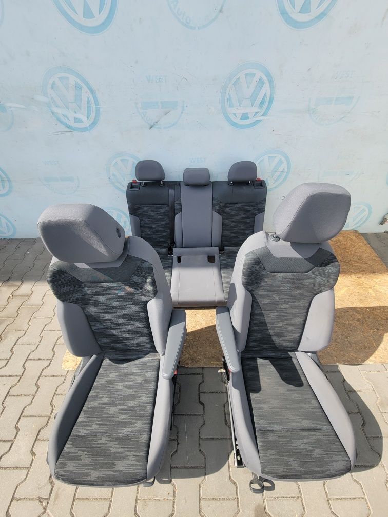 Салон сидіння VW ID 4 тряпчані