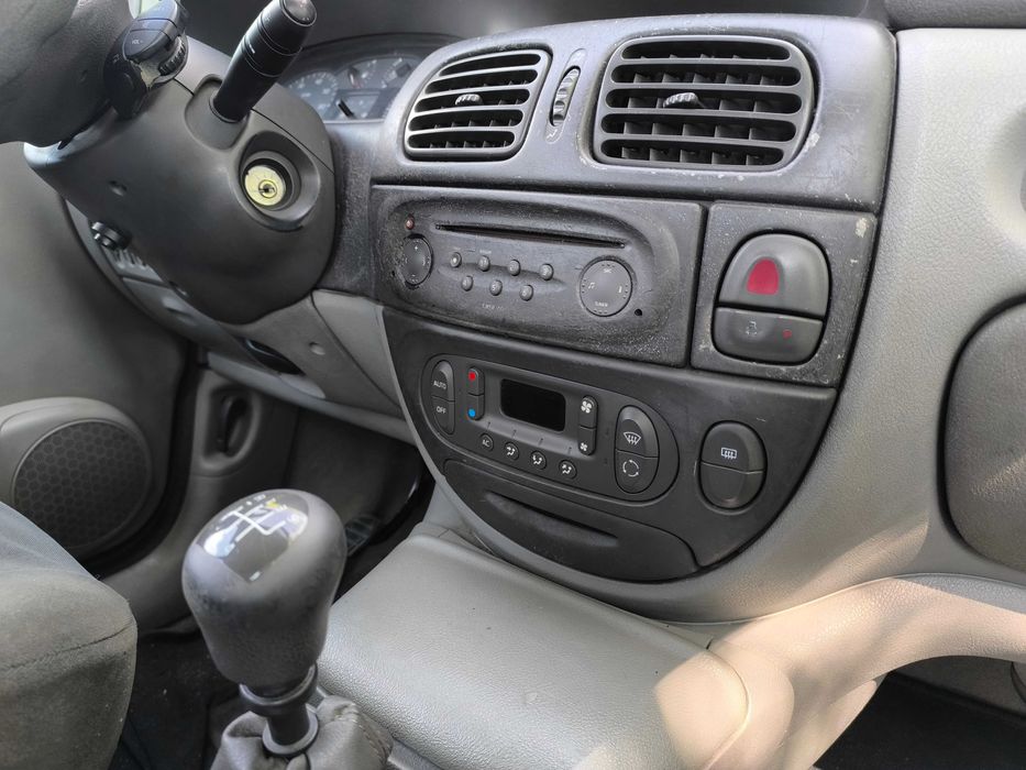 Renault Scenic 1.4 conquest