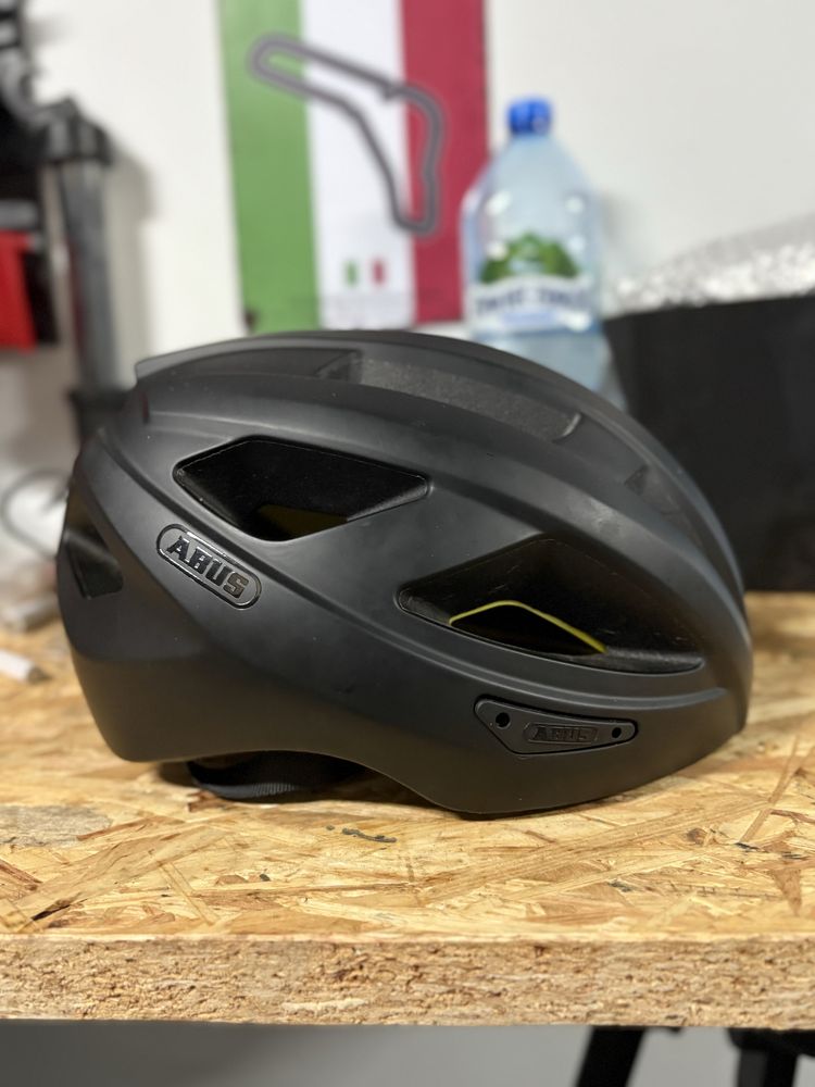 Kask rowerowy Abus Macator MIPS, GWARANCJA
