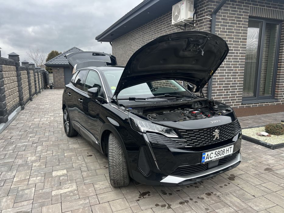 Продам Peugeot 3008 2022 Allure