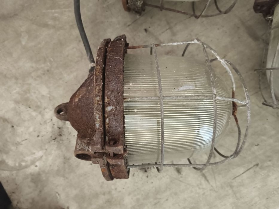Lampa stara industrial loft Żeliwna