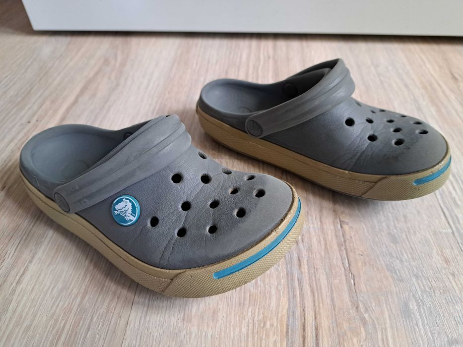 Klapki Crocs C10, C11