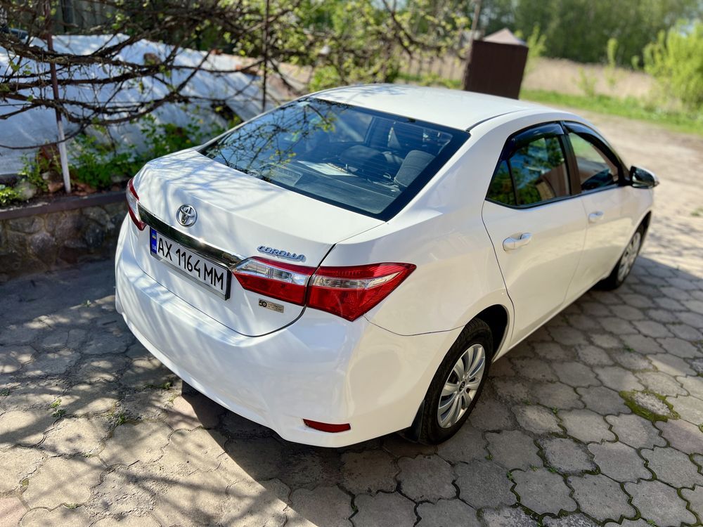 Toyota Corolla 1.6 рест