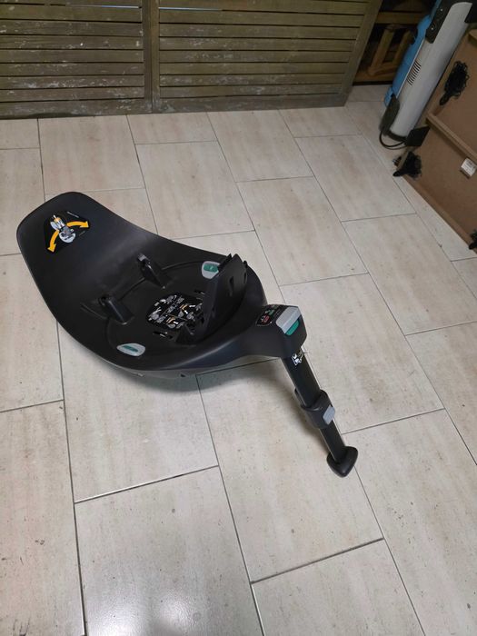 Base cadeirinha Sirona Z i-size