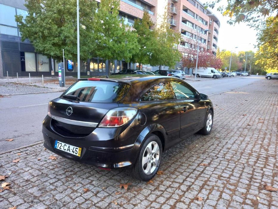 Opel astra 1.3 CTC full estras