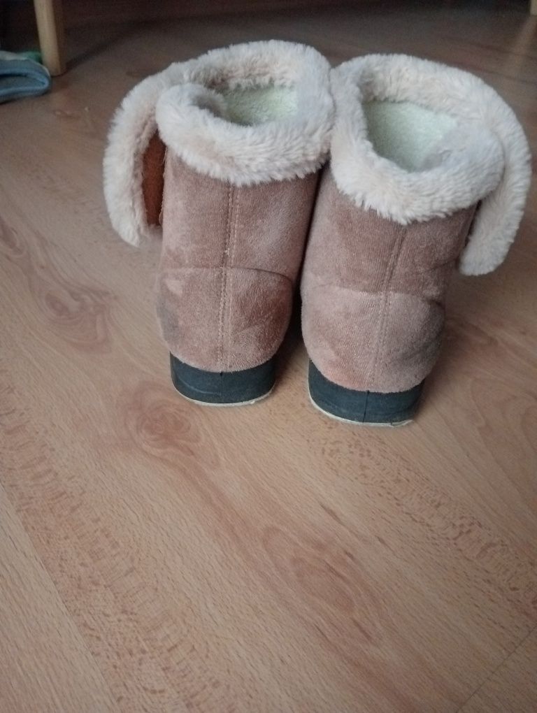 Buty Pavers, r. 38 (24 cm), na zjmę