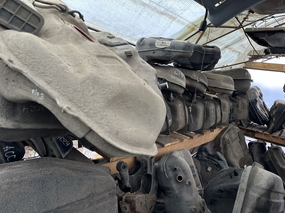 Топливный бак на разные модели kia hyundai nissan honda