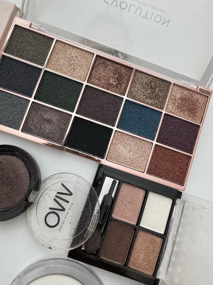 Zestaw kosmetyków do makijażu Sephora Bell Eveline