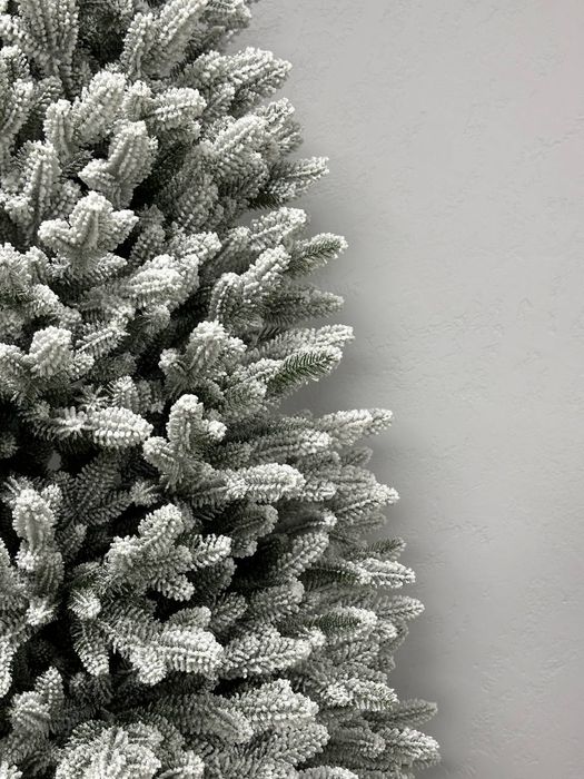 Віденська Засніжена PREMIUM. Лита ялинка.