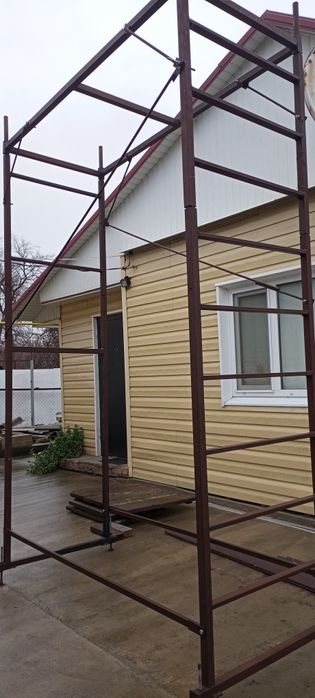 Продам будівельні ліси.