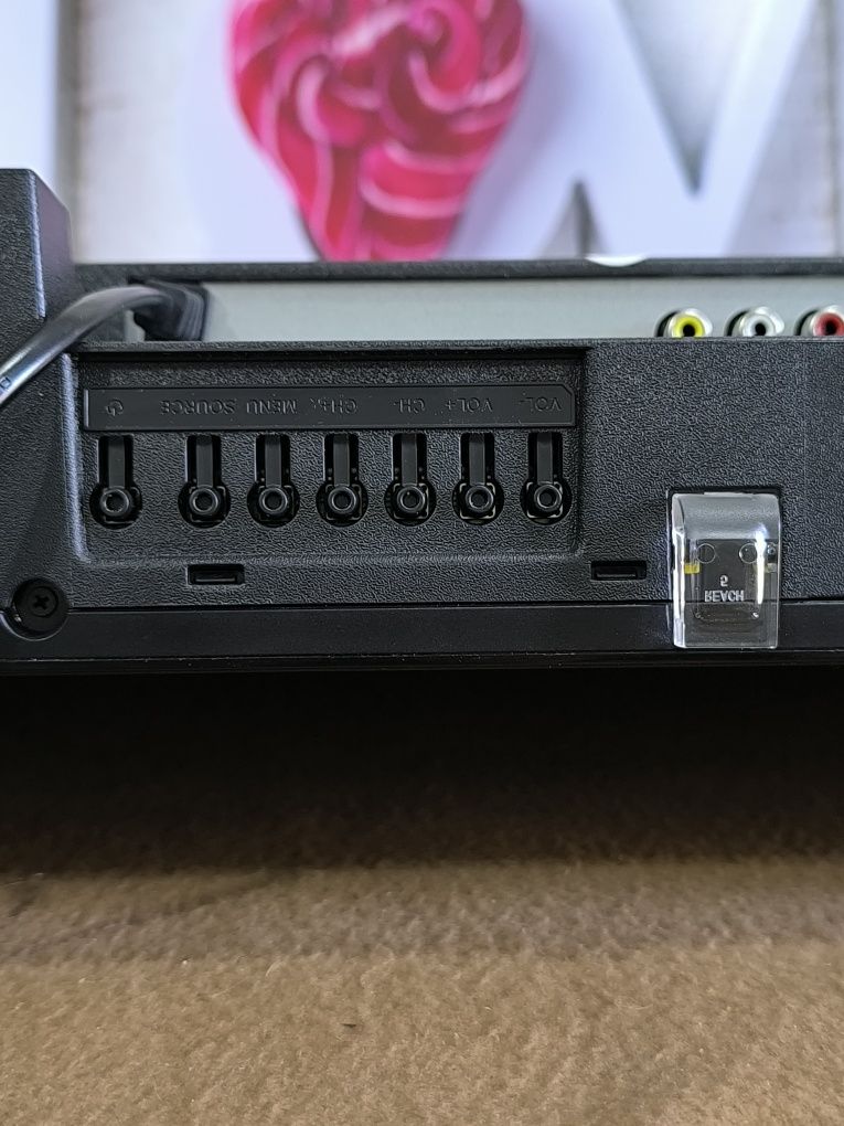 TV LED de 32 polegadas da marca eSmart