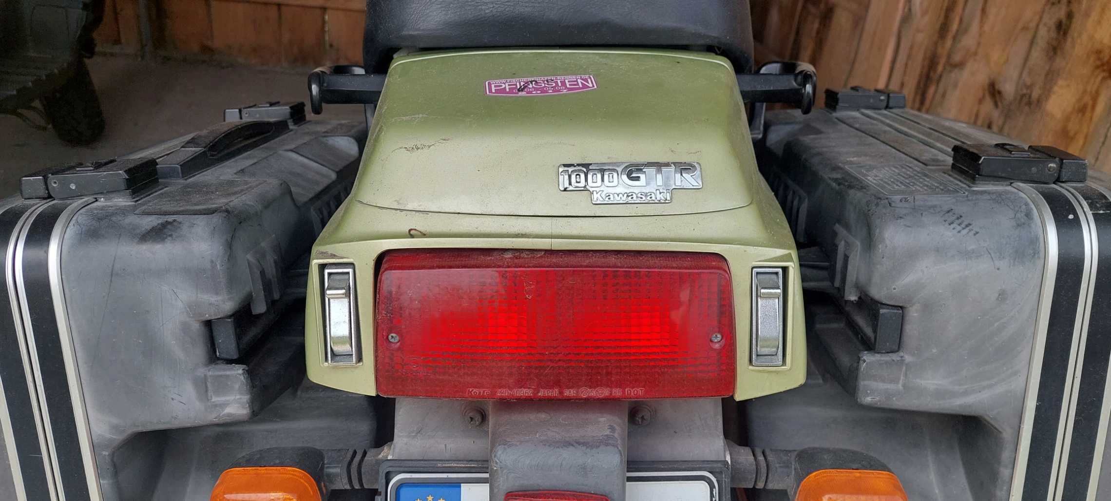 Kawasaki GTR1000