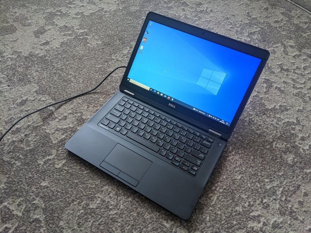Ноутбук dell e5470 i5 6300u RAM 4gb SSD 128gb