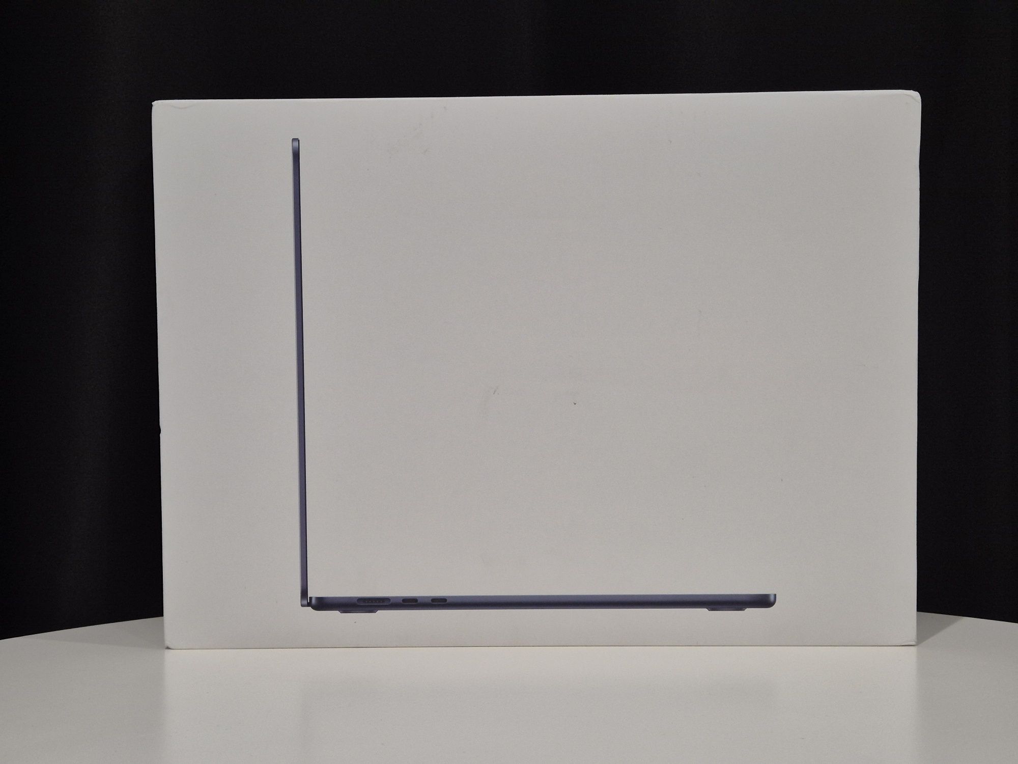 Nowy MacBook Air 15' M4 16/256GB Midnight