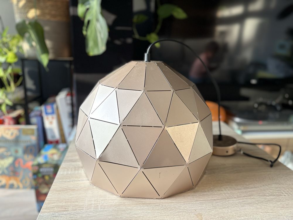 Lampy do kuchni i salonu - nowoczesne, minimalistyczne, metalowe