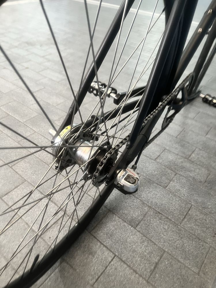 Bicicleta cidade Shimano Nexus 3. Nao single speed.