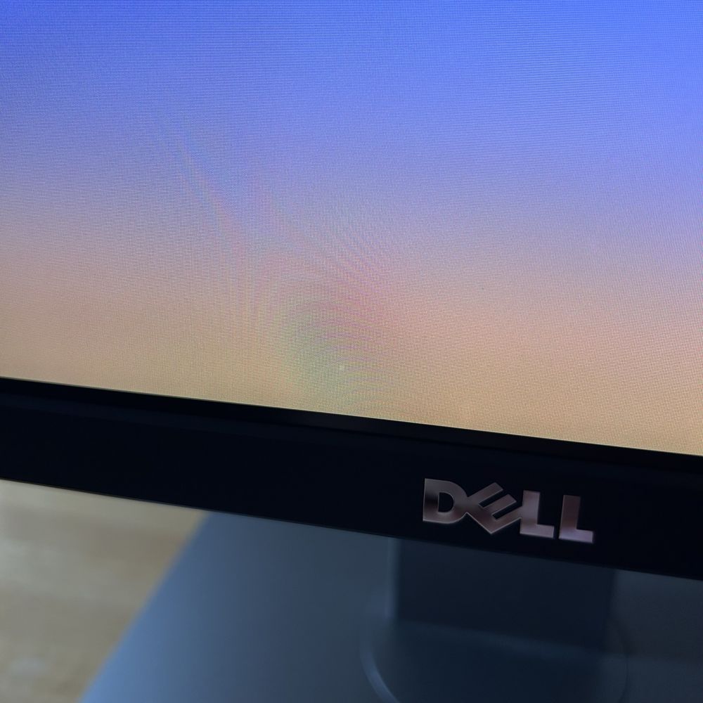 Monitor 2K Dell U2515H