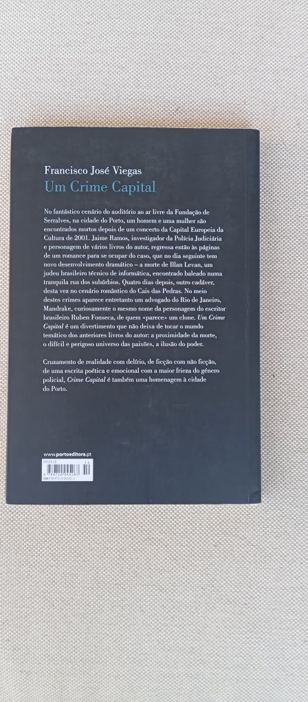 Livro " Um crime capital"