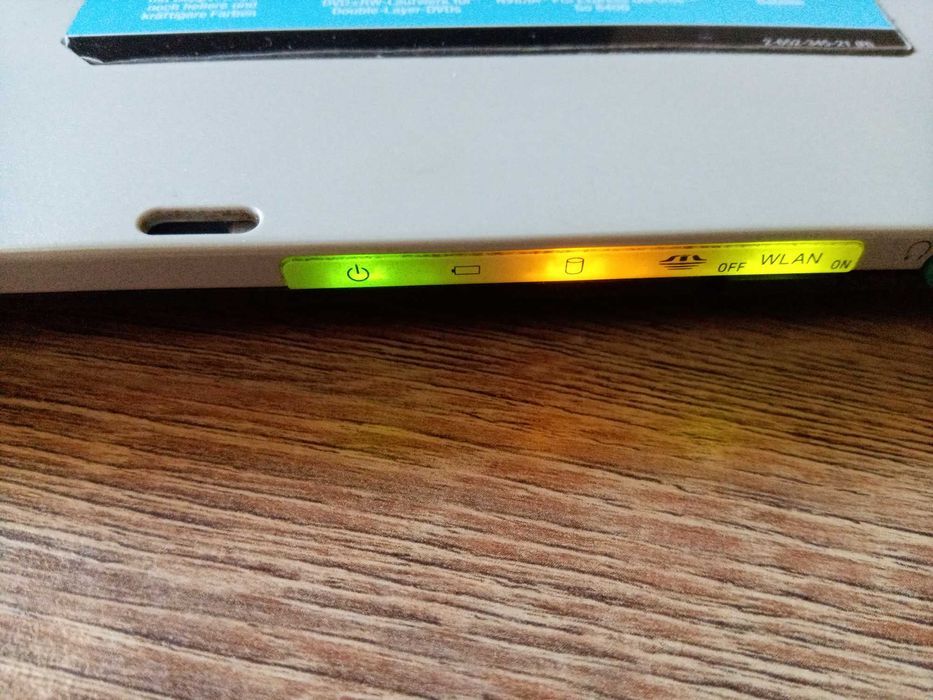 рабочий ноутбук Sony Vaio с процессором Intel (металлический корпус)