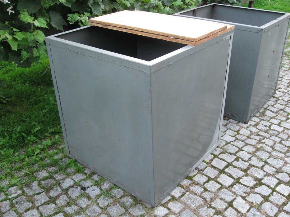 Skrzynia stalowa na zboże 90x90x100 800l lub 87x91x91 720l
