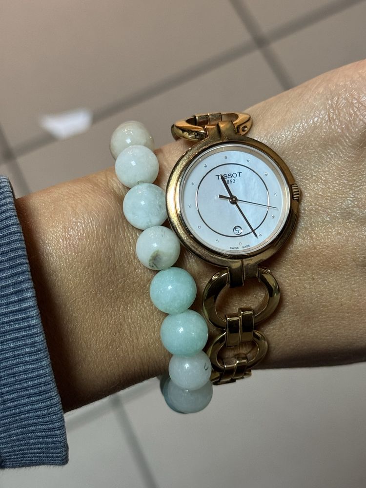 Продам годинник Tissot