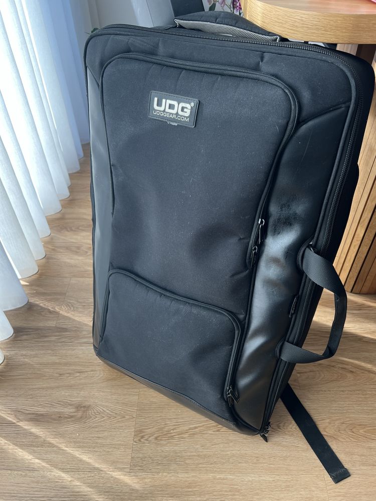Mala UDG Urbanite Midi Controller Large
