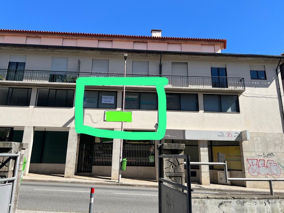 Vendo loja em vconde em frente feira