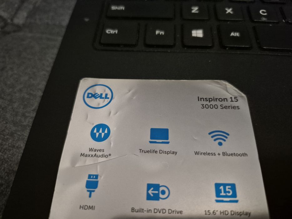 Sprzedam Dell Inspirion 15 3000 Series