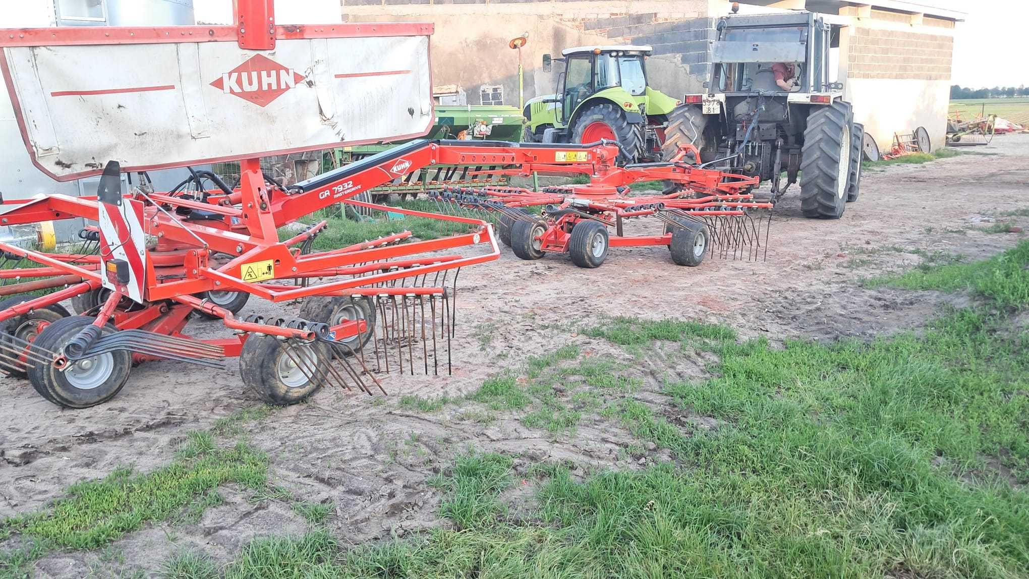 KUHN 7932  Zgrabiarka 2011r  Karuzelowa 2 Gwiazdowa  6522 Pottinger