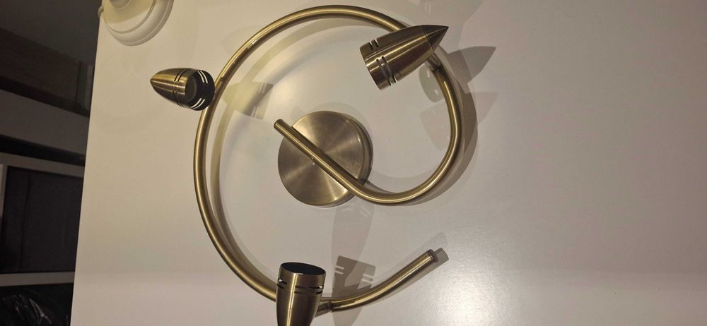 Komplet lampa i 4 kinkiety