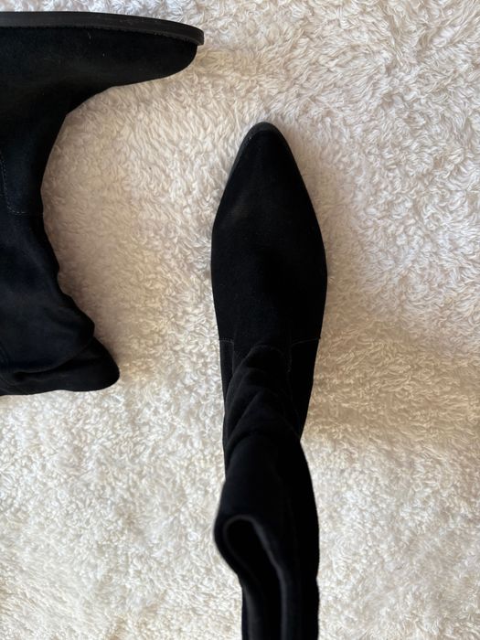 Козаки. Натуральна замша. 38 розмір. Нові.