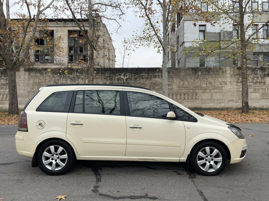 Продам Opel Zafira 2007 рік, 1.9 дизель, автомат опель зафіра