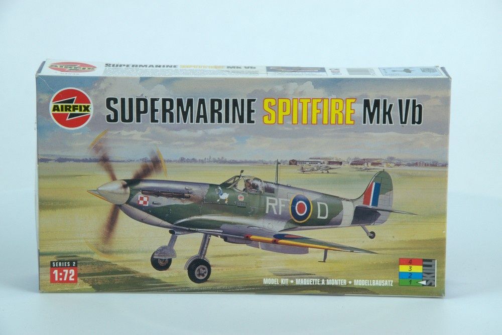 WYPRZEDAŻ Model Airfix Supermarine Spitfire Mk Vb PL 303 Squadron 1/72