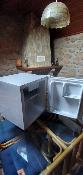 Mini Bar Praticamente Novos